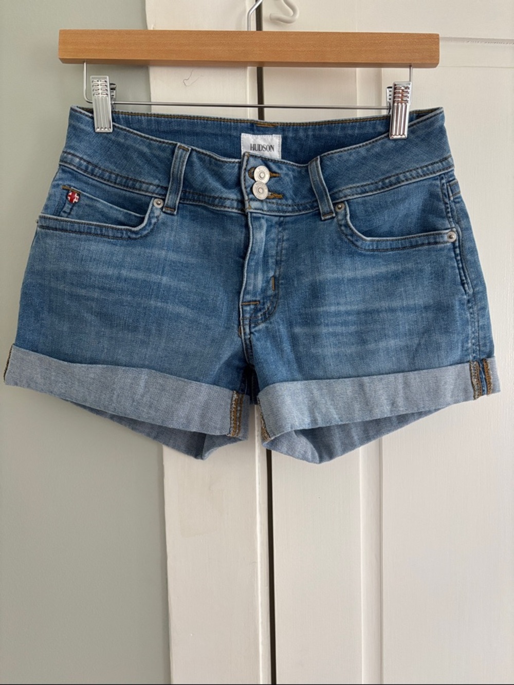 Hudson Jeans Light Blue Denim Cuffed Women's Shorts